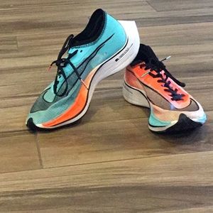 Nike ZoomX Vaporfly NEXT%